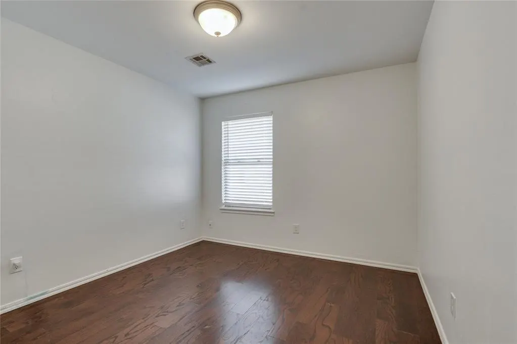 Photo 34 — 202 N Westminster Way, Mustang, OK 73064