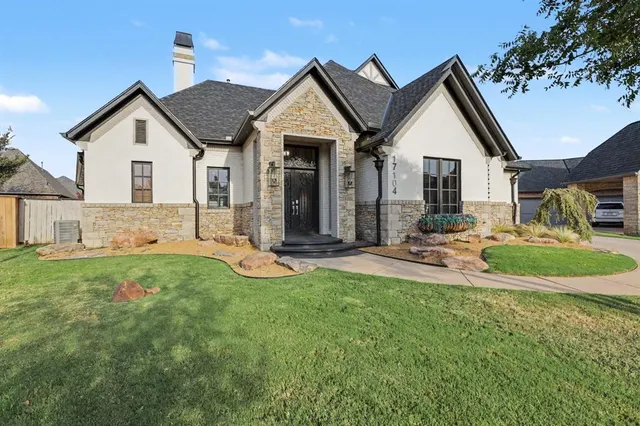 Photo 4 — 17104 Hawks Ridge Lane, Edmond, OK 73012