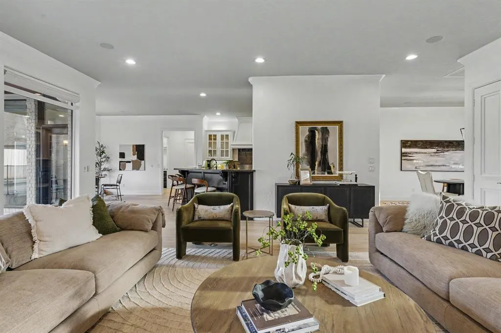Photo 8 — 17104 Hawks Ridge Lane, Edmond, OK 73012