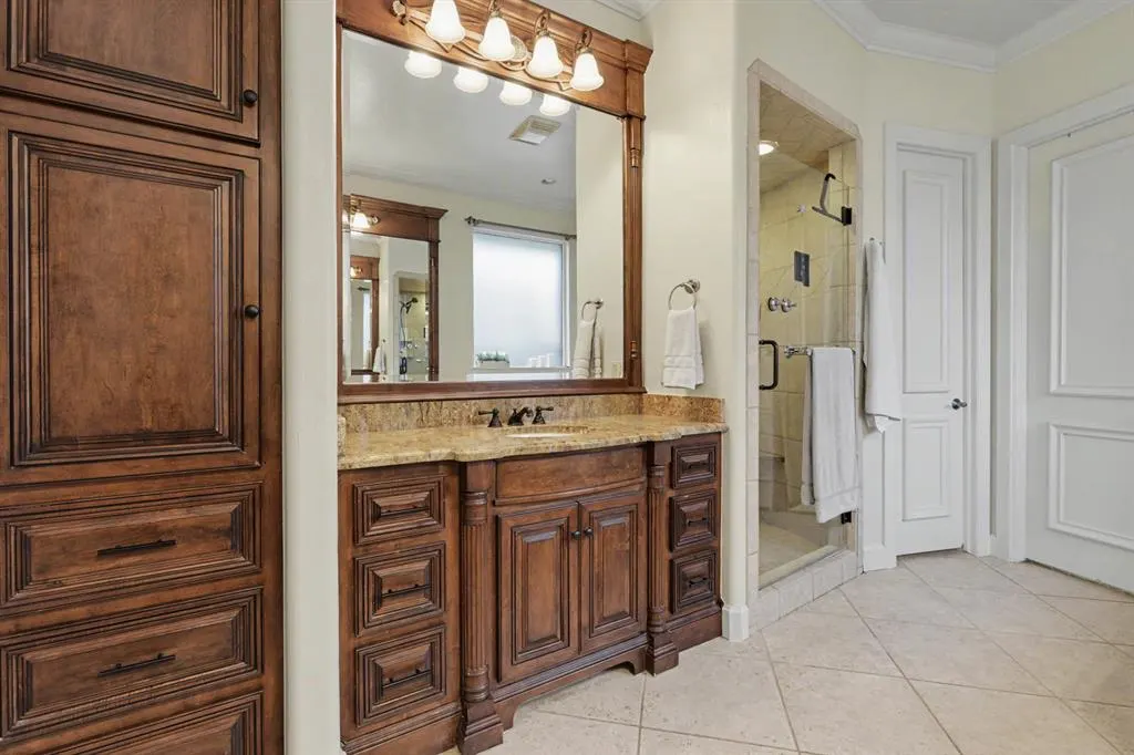 Photo 17 — 17104 Hawks Ridge Lane, Edmond, OK 73012