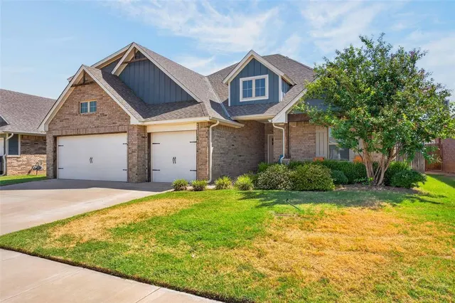 Photo 2 — 2504 Ryder Drive, Yukon, OK 73099