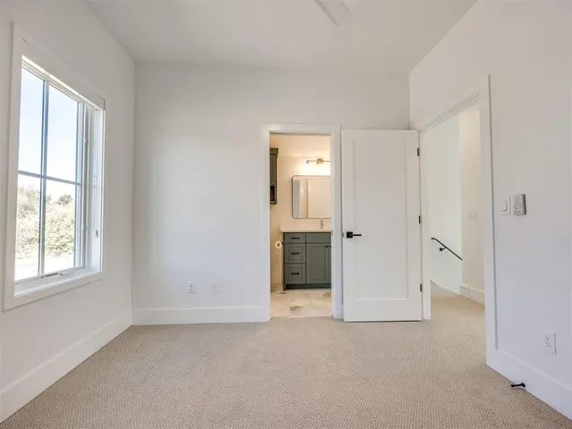 Photo 6 — 1078 Hangar Drive, Oklahoma City, OK 73108