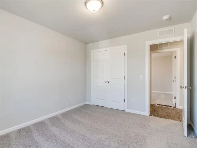Photo 7 — 4004 Caraway Lane, Norman, OK 73026