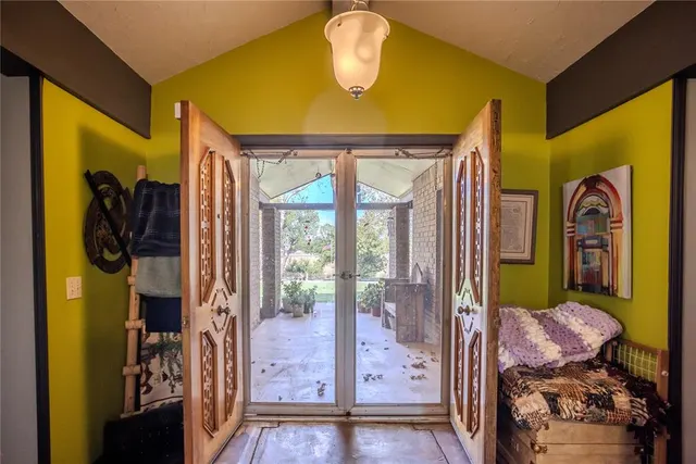 Photo 4 — 10046 Deer Creek Road, Weatherford, OK 73096
