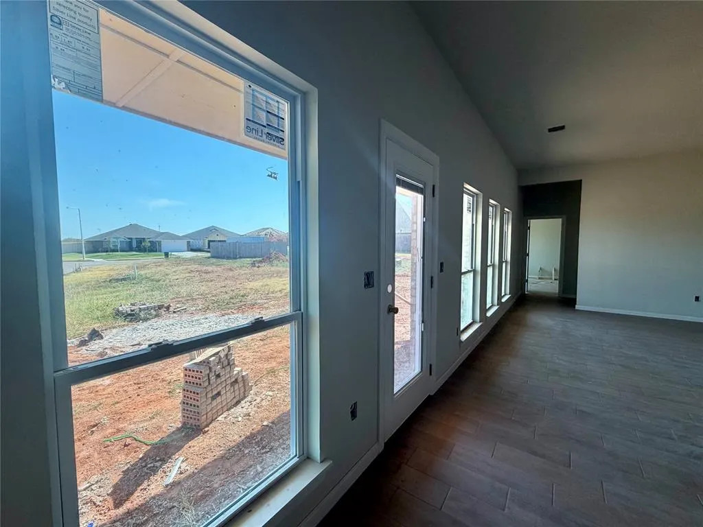 Photo 3 — 4020 Caraway Lane, Norman, OK 73026