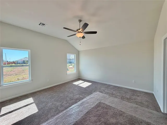 Photo 6 — 4020 Caraway Lane, Norman, OK 73026