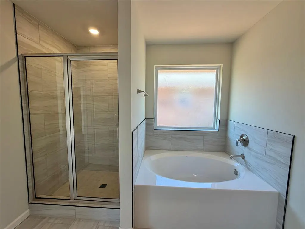 Photo 7 — 4020 Caraway Lane, Norman, OK 73026