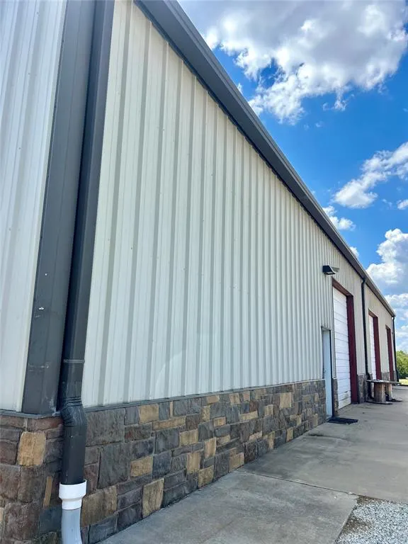 Photo 4 — 16759 County Road 3520, Ada, OK 74820