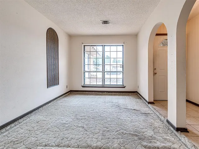 Photo 4 — 4909 NW 18th Street, Oklahoma City, OK 73127