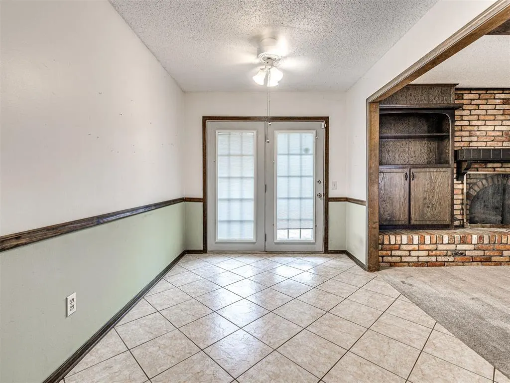 Photo 12 — 4909 NW 18th Street, Oklahoma City, OK 73127