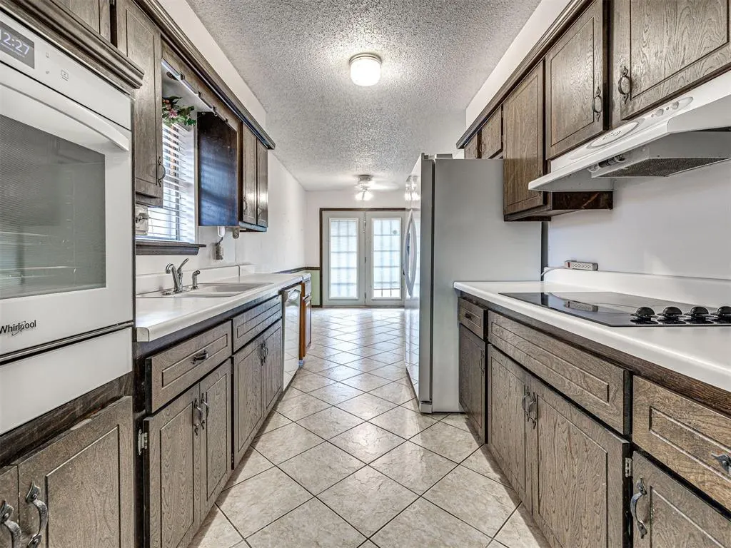 Photo 14 — 4909 NW 18th Street, Oklahoma City, OK 73127