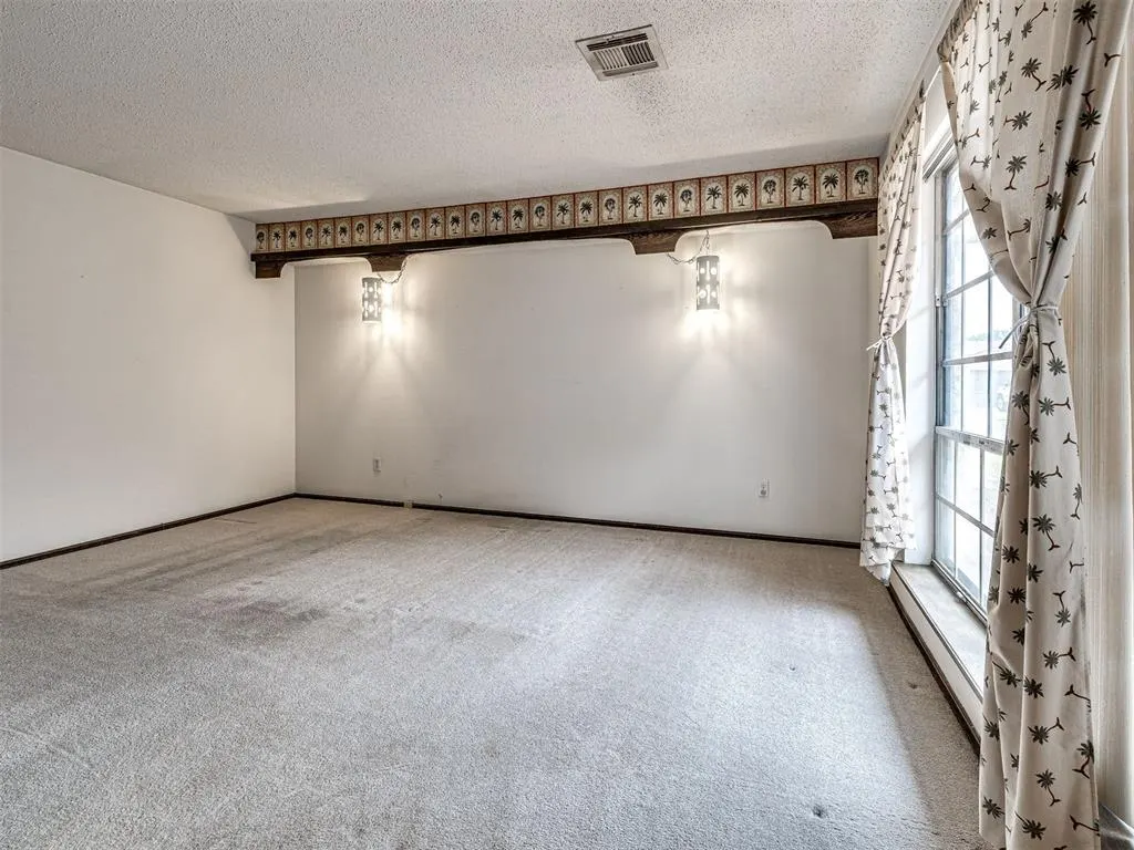 Photo 15 — 4909 NW 18th Street, Oklahoma City, OK 73127