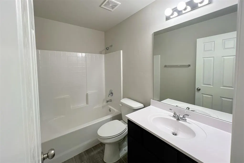 Photo 19 — 412 Nathan Way, Yukon, OK 73099