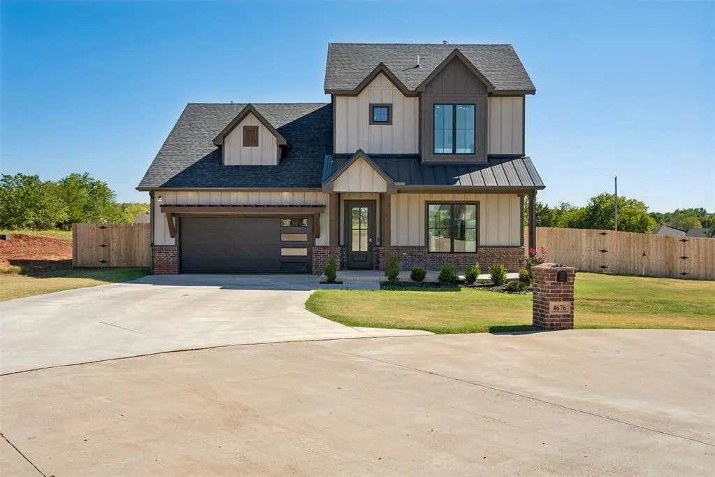 Front exterior — 4676 Ranchero Drive, Edmond, OK 73025