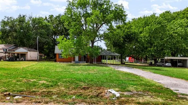 Photo 3 — 16375 County Road 3540, Ada, OK 74820