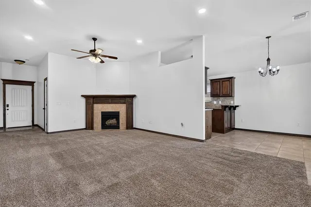 Photo 5 — 11116 SW 38th Circle, Mustang, OK 73064