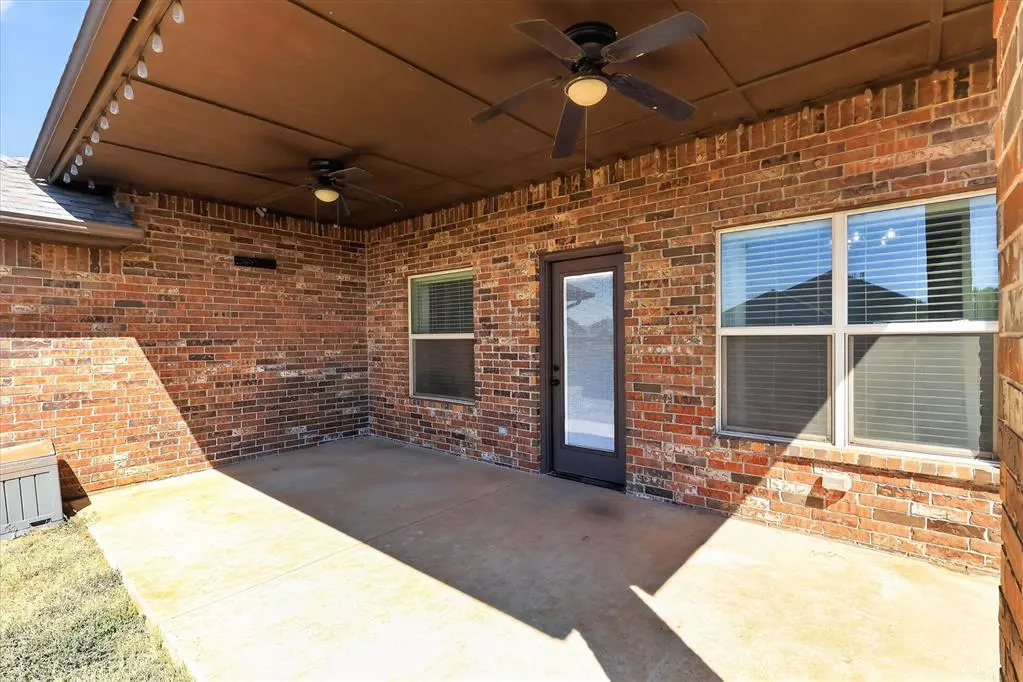 Photo 24 — 11116 SW 38th Circle, Mustang, OK 73064