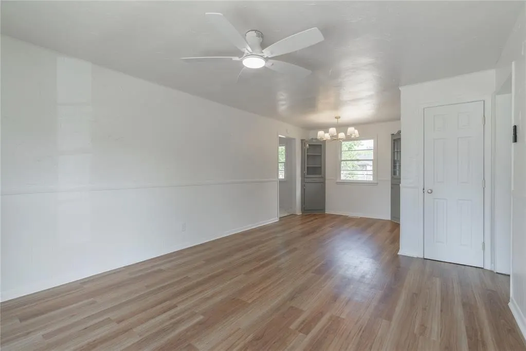Photo 5 — 3217 SW 40th Street, Oklahoma City, OK 73119