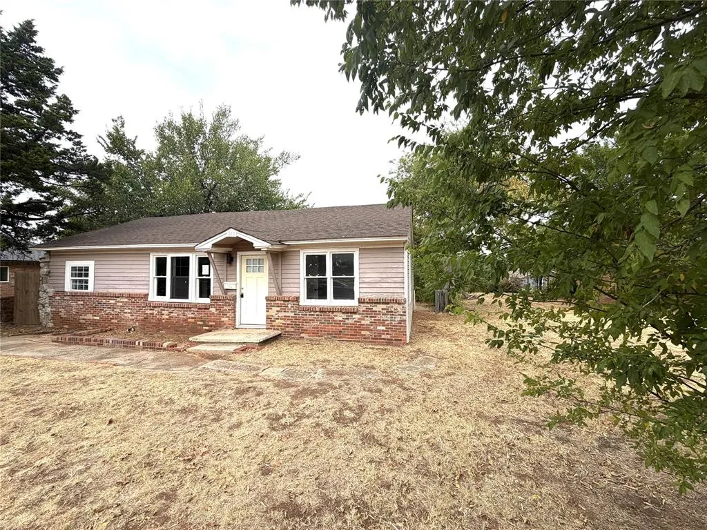 Photo 4 — 611 NW 95th Street, Oklahoma City, OK 73114