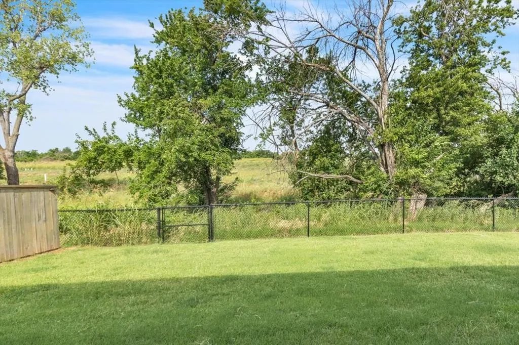 Photo 25 — 2005 Aminas Drive, Yukon, OK 73099