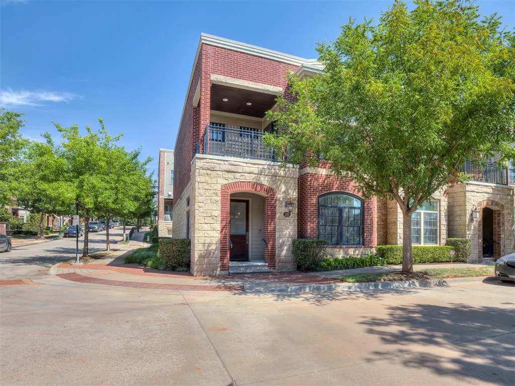 Front exterior — 415 NE 1st Street, Oklahoma City, OK 73104