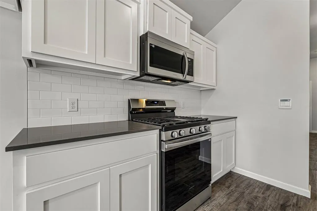 Photo 11 — 2916 NW 196th Place, Edmond, OK 73012