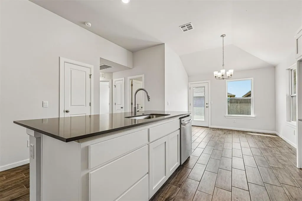 Photo 12 — 2916 NW 196th Place, Edmond, OK 73012