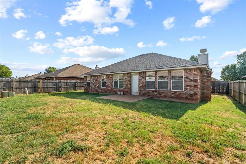 Photo 26 — 620 McConnell Drive, Yukon, OK 73099