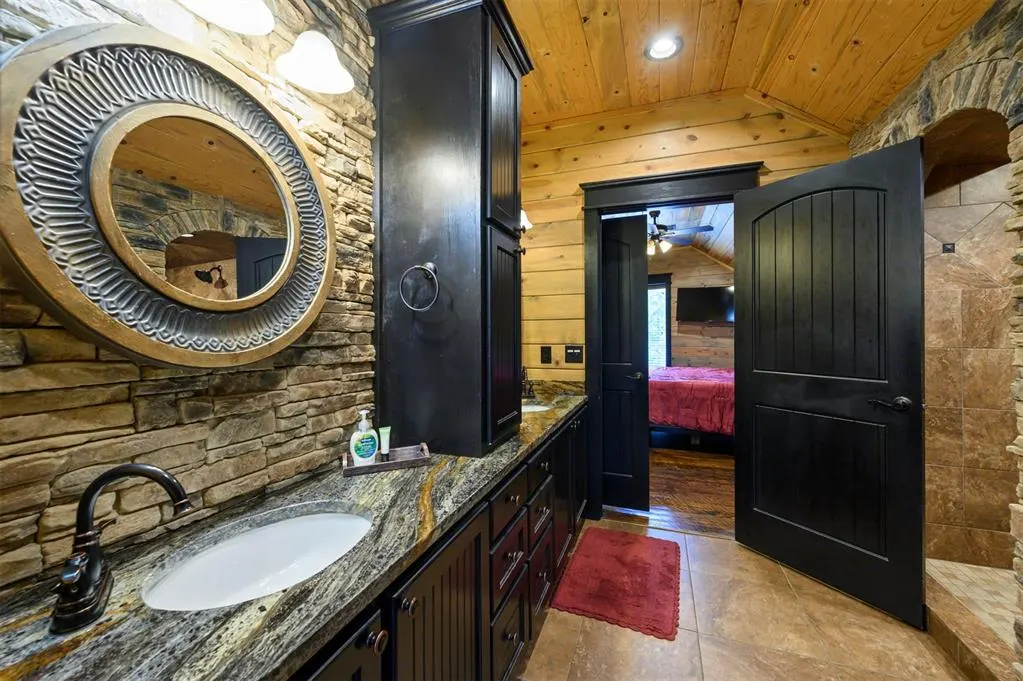 Photo 27 — 401 S Eagle Mountain Trail, Broken Bow, OK 74728