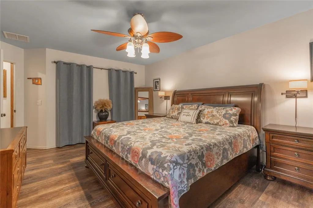 Photo 13 — 404 N Lockeport Drive, Edmond, OK 73003