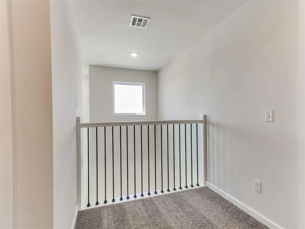 Photo 16 — 1304 Lighthorsemen Way, Choctaw, OK 73020