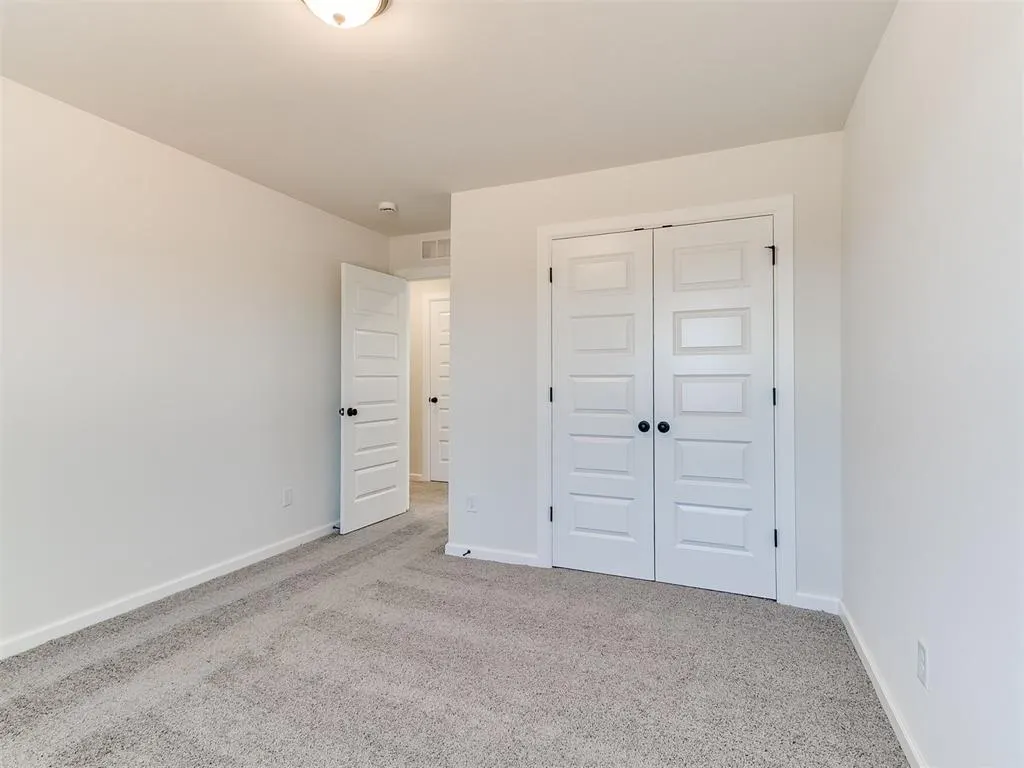 Photo 18 — 1304 Lighthorsemen Way, Choctaw, OK 73020