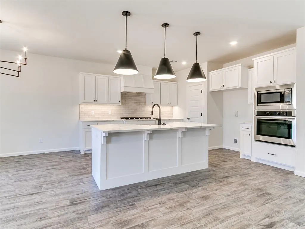 Photo 29 — 1304 Lighthorsemen Way, Choctaw, OK 73020