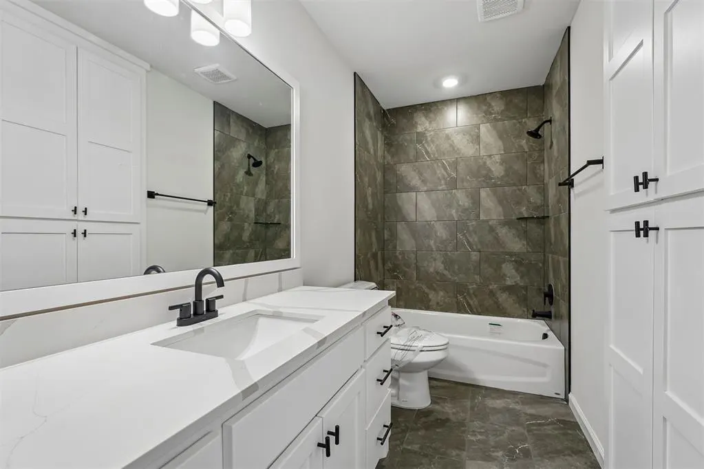 Photo 19 — 1304 Lighthorsemen Way, Choctaw, OK 73020
