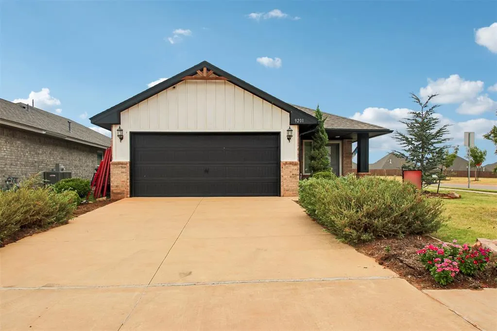 Front exterior — 9201 SW 45th Terrace, Oklahoma City, OK 73179