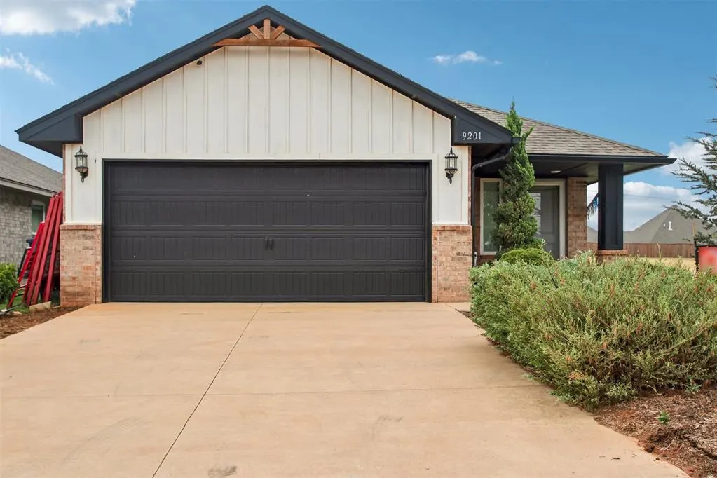 Photo 4 — 9201 SW 45th Terrace, Oklahoma City, OK 73179