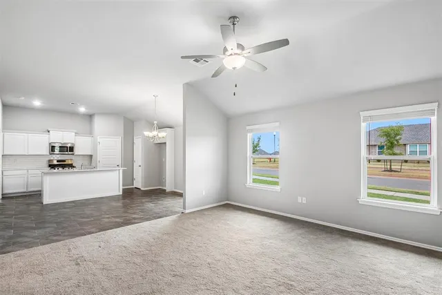 Photo 7 — 9201 SW 45th Terrace, Oklahoma City, OK 73179