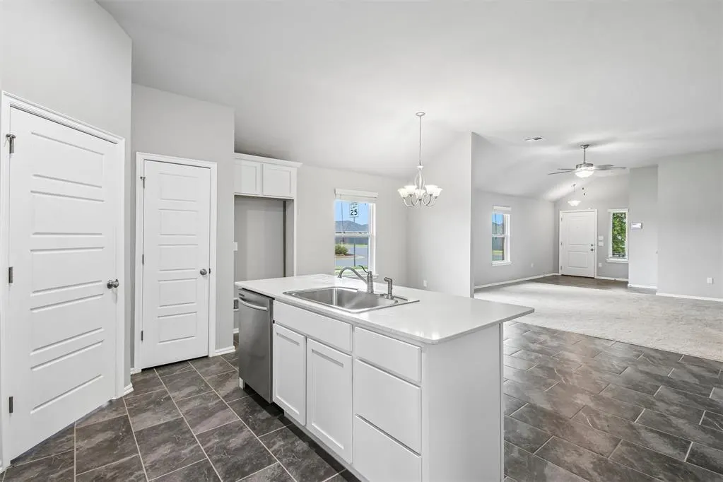 Photo 13 — 9201 SW 45th Terrace, Oklahoma City, OK 73179