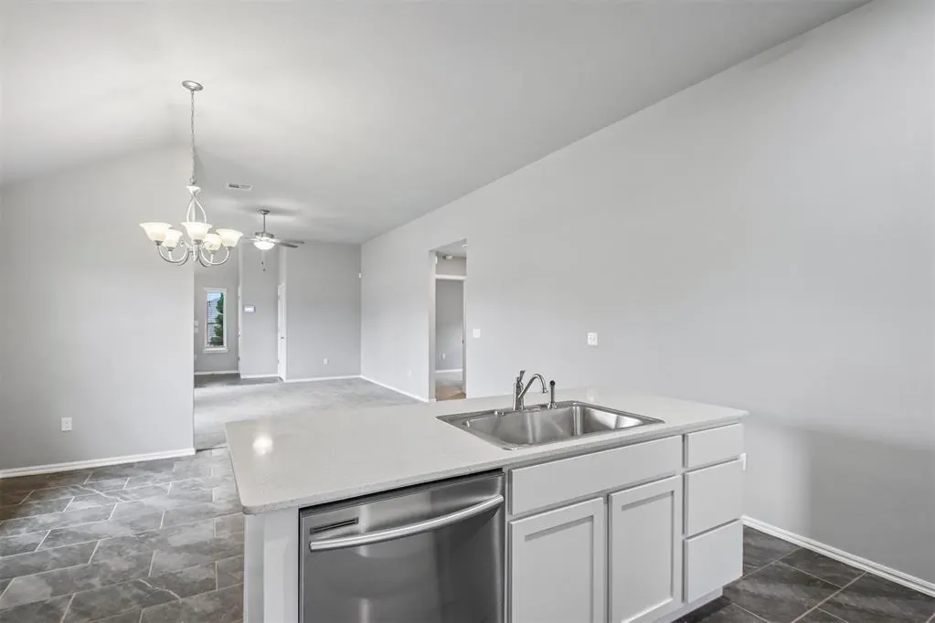 Photo 14 — 9201 SW 45th Terrace, Oklahoma City, OK 73179
