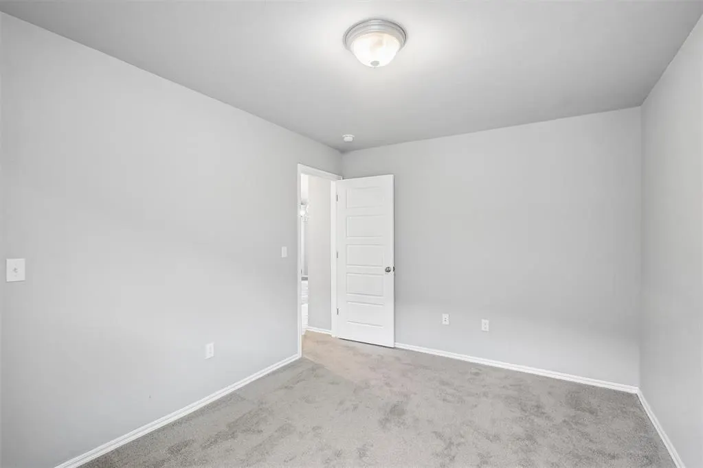 Photo 23 — 9201 SW 45th Terrace, Oklahoma City, OK 73179