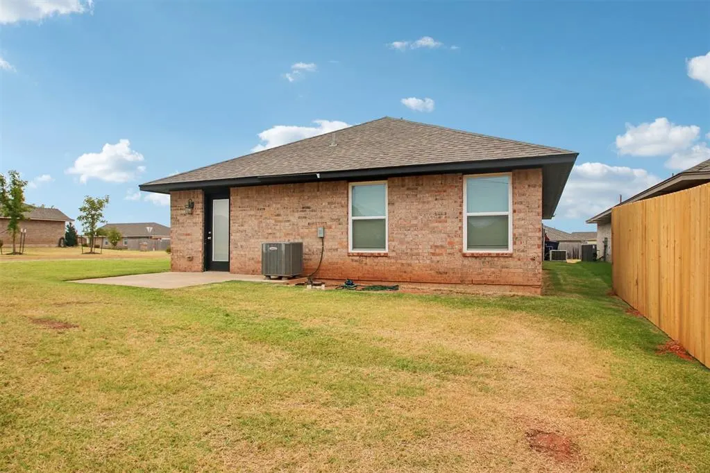 Photo 28 — 9201 SW 45th Terrace, Oklahoma City, OK 73179