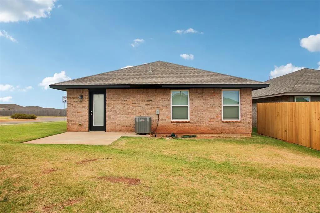 Photo 29 — 9201 SW 45th Terrace, Oklahoma City, OK 73179