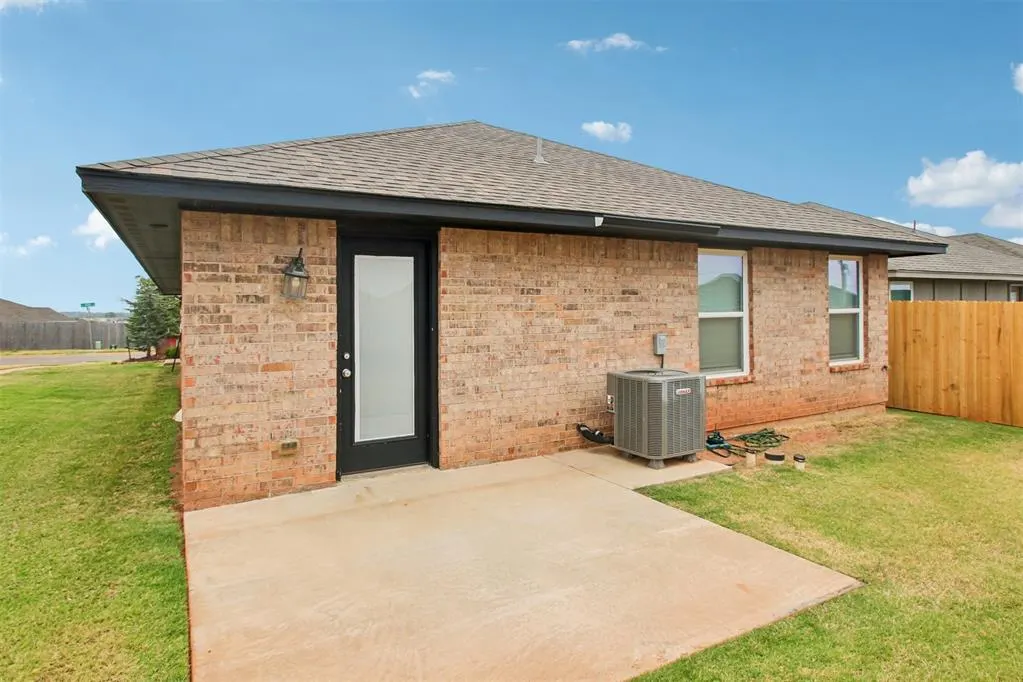 Photo 30 — 9201 SW 45th Terrace, Oklahoma City, OK 73179