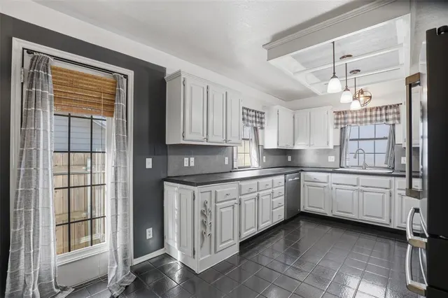 Photo 5 — 508 Santa Fe Terrace, Edmond, OK 73012