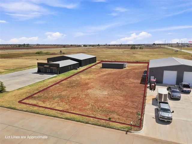 Photo 5 — 645 Industrial Parkway, Kingfisher, OK 73750