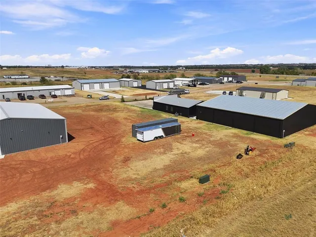 Photo 6 — 645 Industrial Parkway, Kingfisher, OK 73750