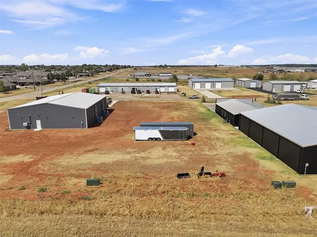 Photo 8 — 645 Industrial Parkway, Kingfisher, OK 73750