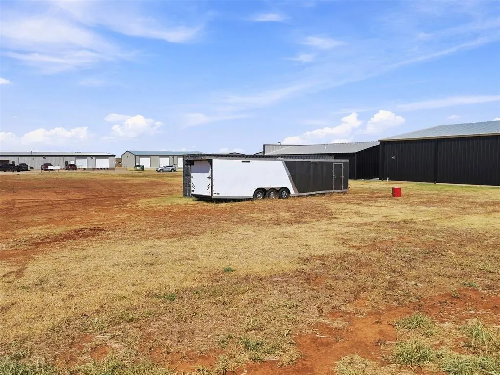 Photo 14 — 645 Industrial Parkway, Kingfisher, OK 73750