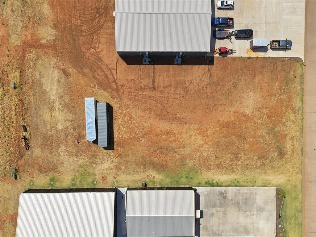 Photo 18 — 645 Industrial Parkway, Kingfisher, OK 73750