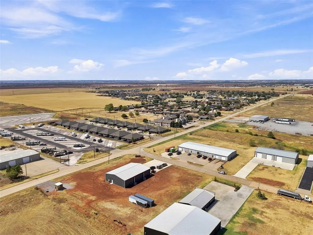 Photo 19 — 645 Industrial Parkway, Kingfisher, OK 73750